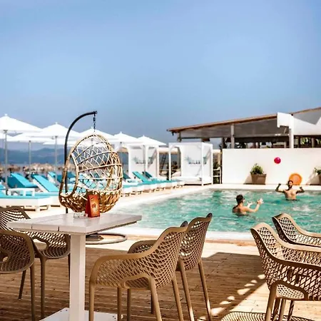 Atlantis Lounge Resort By Konnect, Kavos *